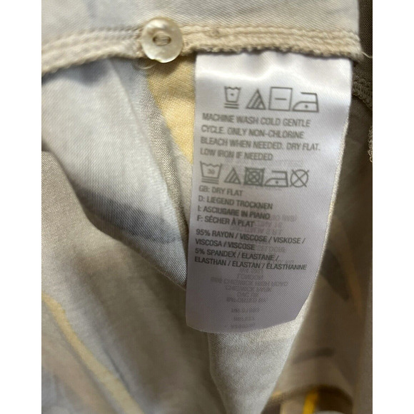 LOGO by Lori Goldstein Button Front Cardigan Pockets Size L Taupe 80's Graphic - Picture 7 of 12